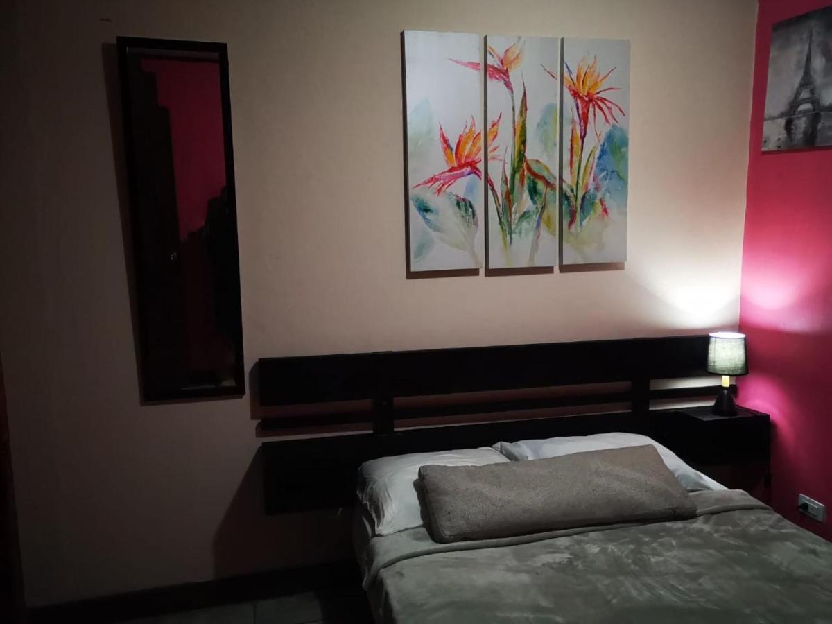 Airport Traveler'S Home Alajuela Zewnętrze zdjęcie