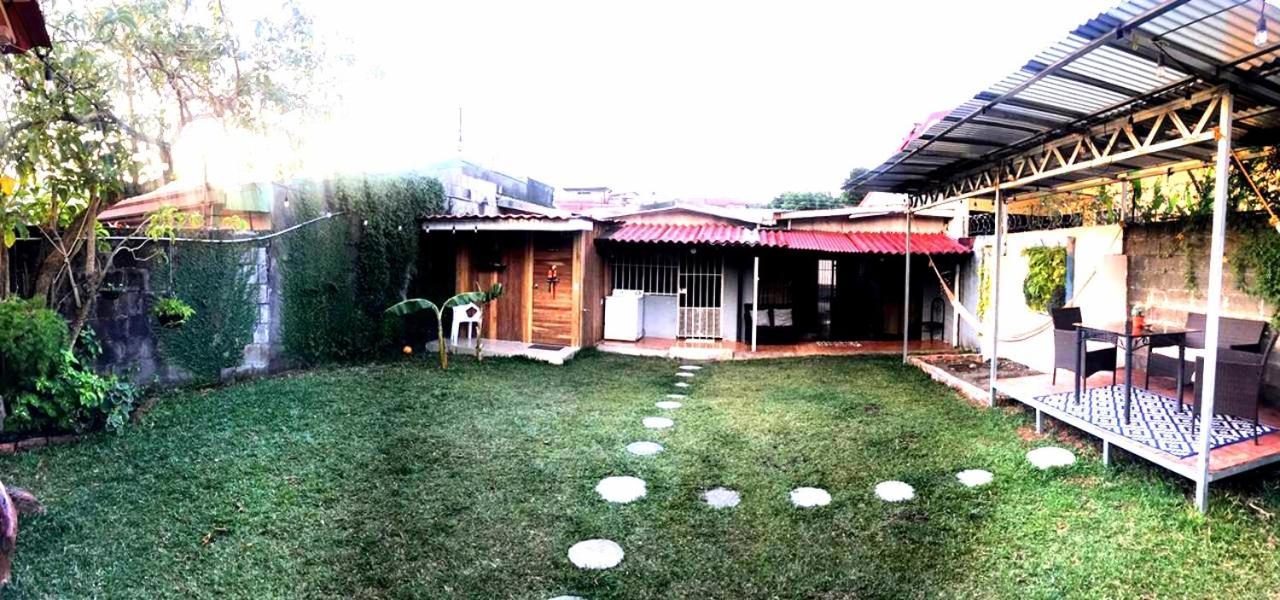 Airport Traveler'S Home Alajuela Zewnętrze zdjęcie