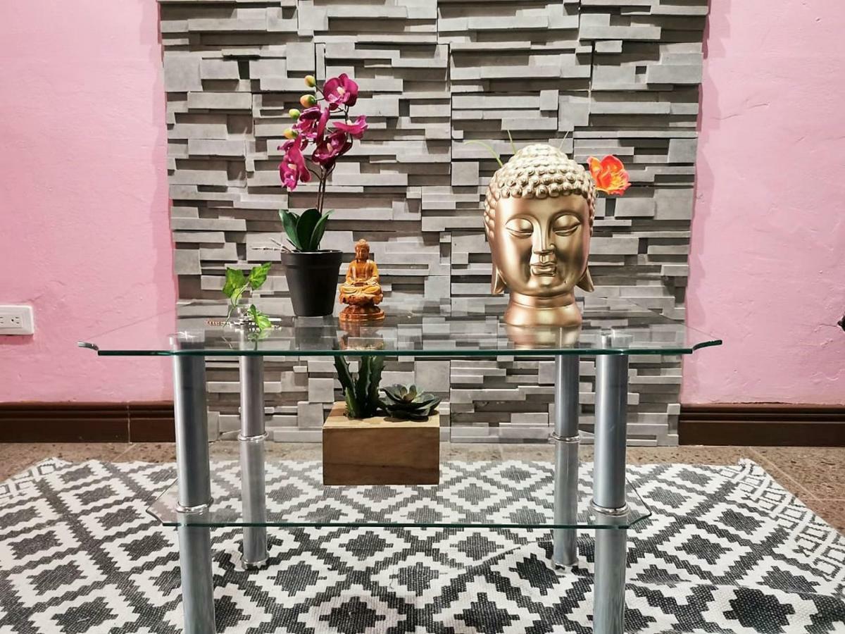 Airport Traveler'S Home Alajuela Zewnętrze zdjęcie